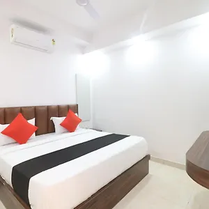 https://hotel-king-plaza.top-gurgaonhotels.com