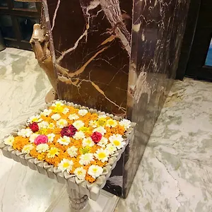 https://hotel-meenakshi.udaipurhotels.org